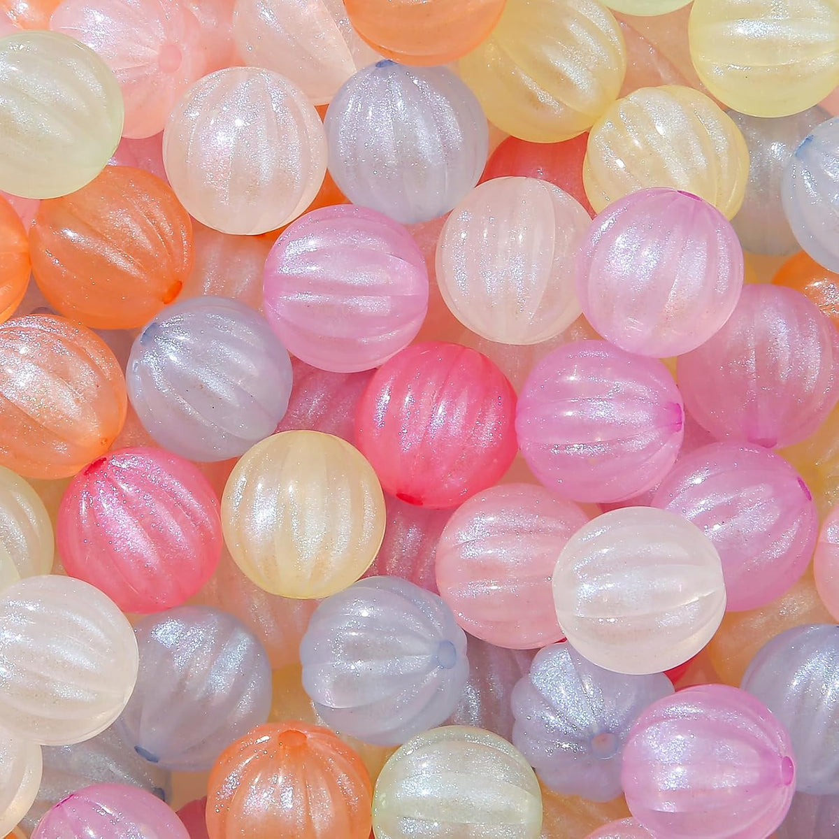 16mm Color Acrylic Beads 100pcs Cute Candy Colors Spacer Beads Loose Beads for DIY Crafting Necklace Bracelet Jewelry Making Keychain (Mix-Color)
